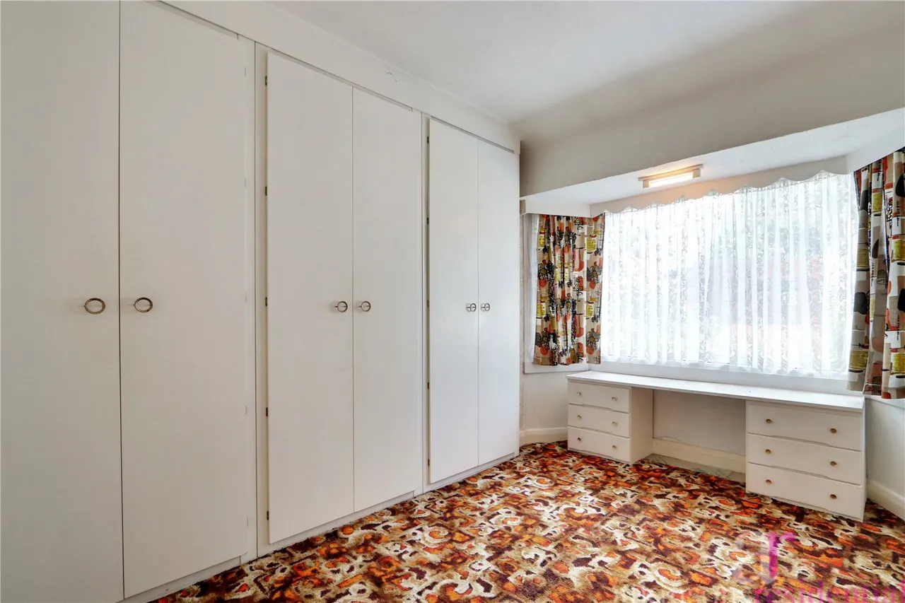 Woodgrange Gardens, Enfield, EN1, photo 12