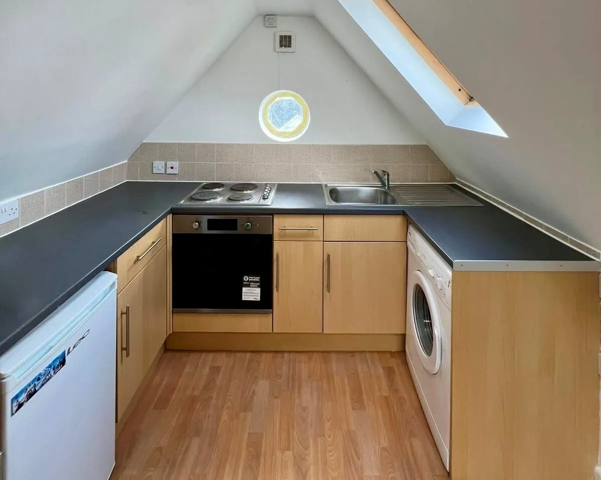 flat to rent — Cowley Road, Oxford