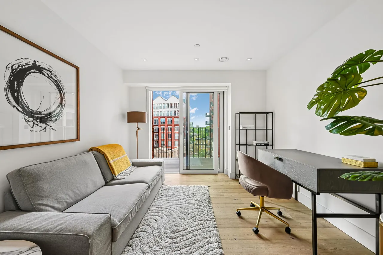 1 bed flat for sale, Exchange Gardens, SW8
