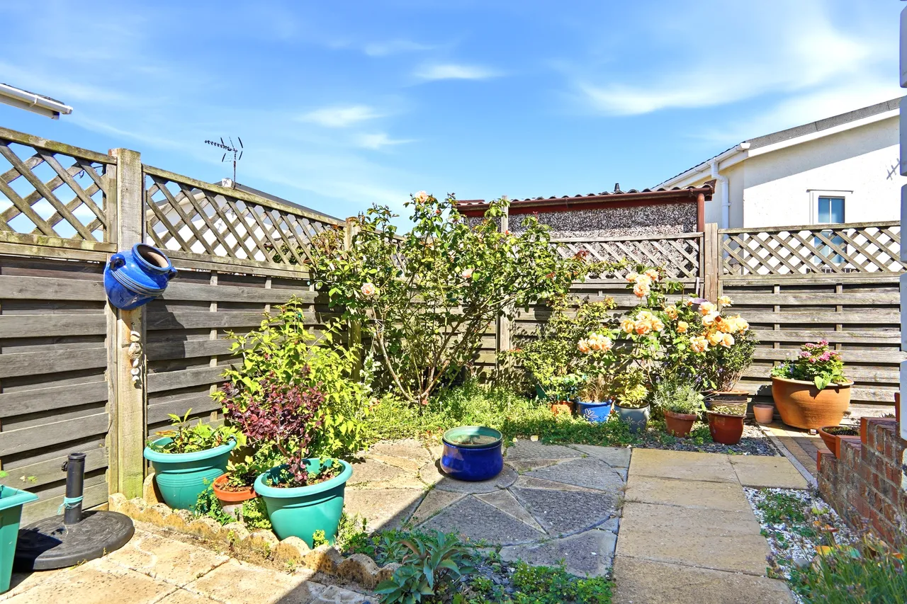 Beech Avenue, Acaster Malbis, YO23, photo 13