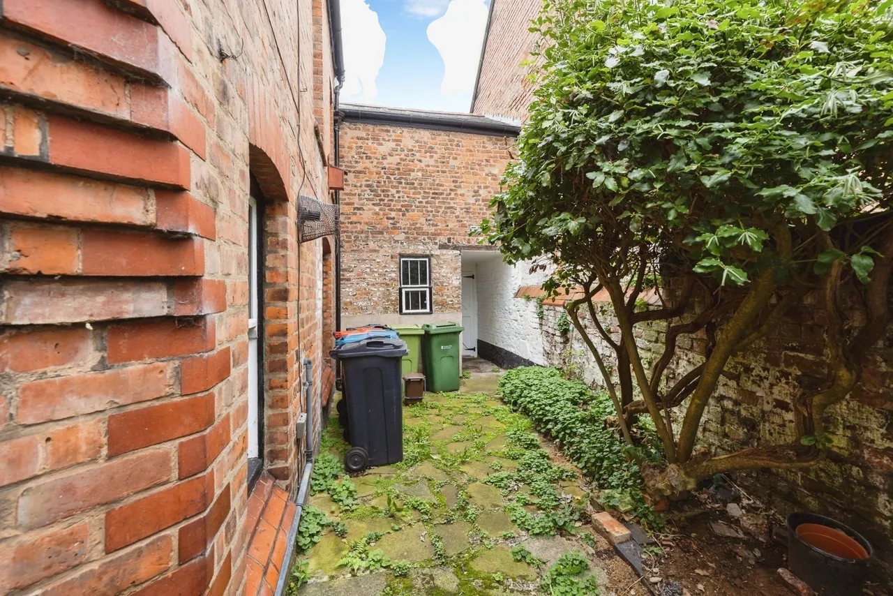 Eaton Road, Chester, CH4, photo 21