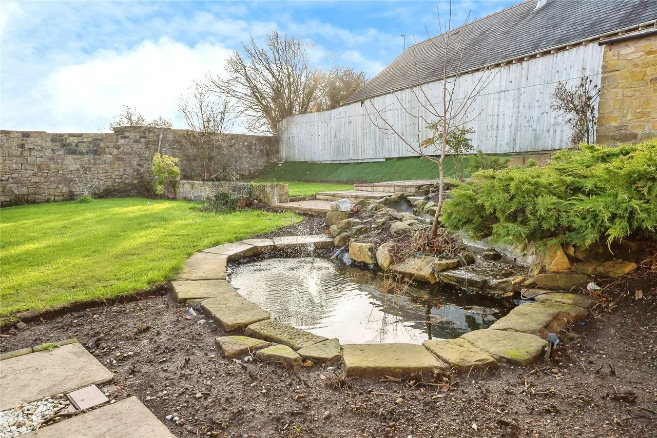 Church Street, Penycae, LL14, photo 28