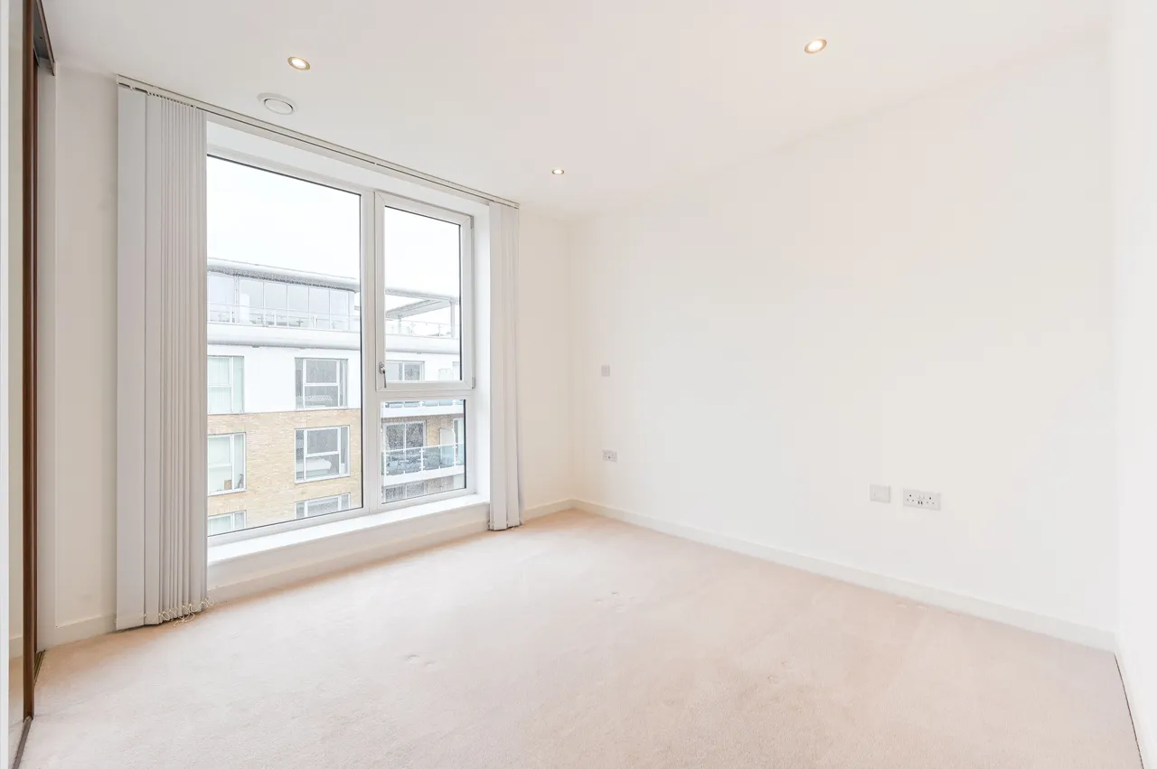 Apartment 47, Glenbrook Apartments, London, photo 9
