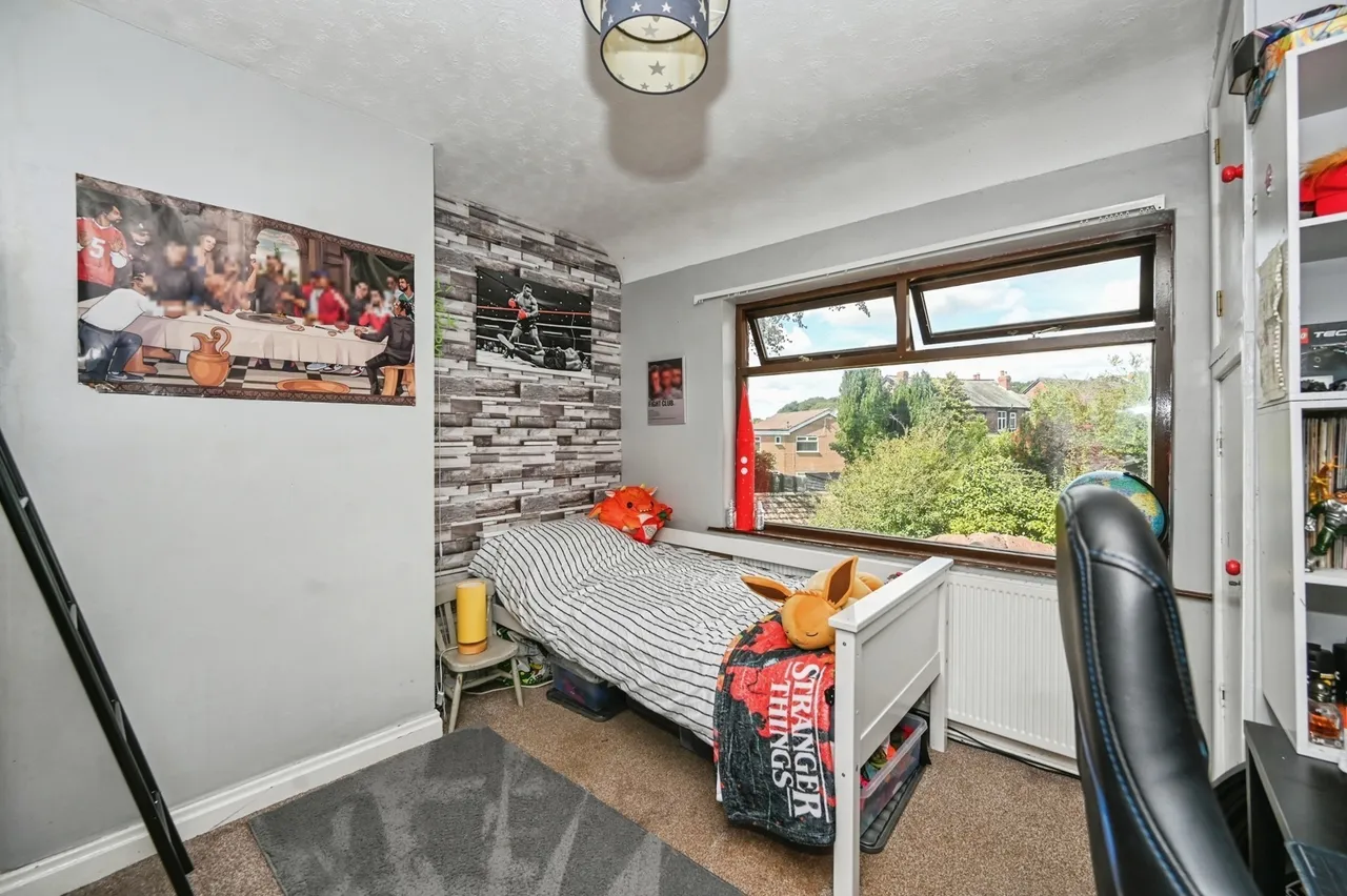 Hillbrae Avenue, St. Helens, WA11, photo 12