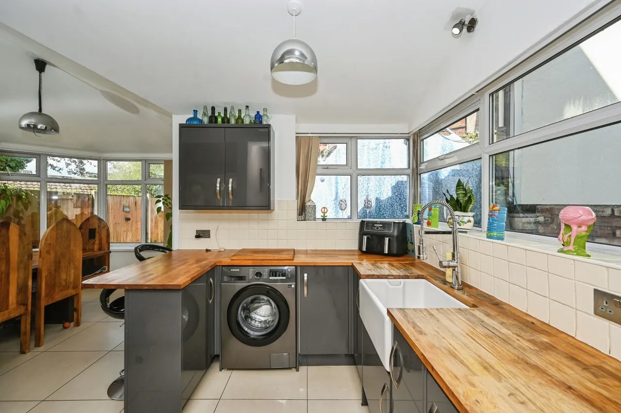 Hillbrae Avenue, St. Helens, WA11, photo 16