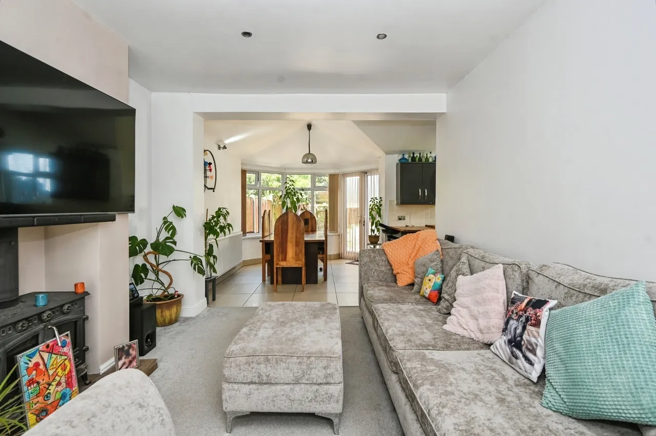 Hillbrae Avenue, St. Helens, WA11, photo 24