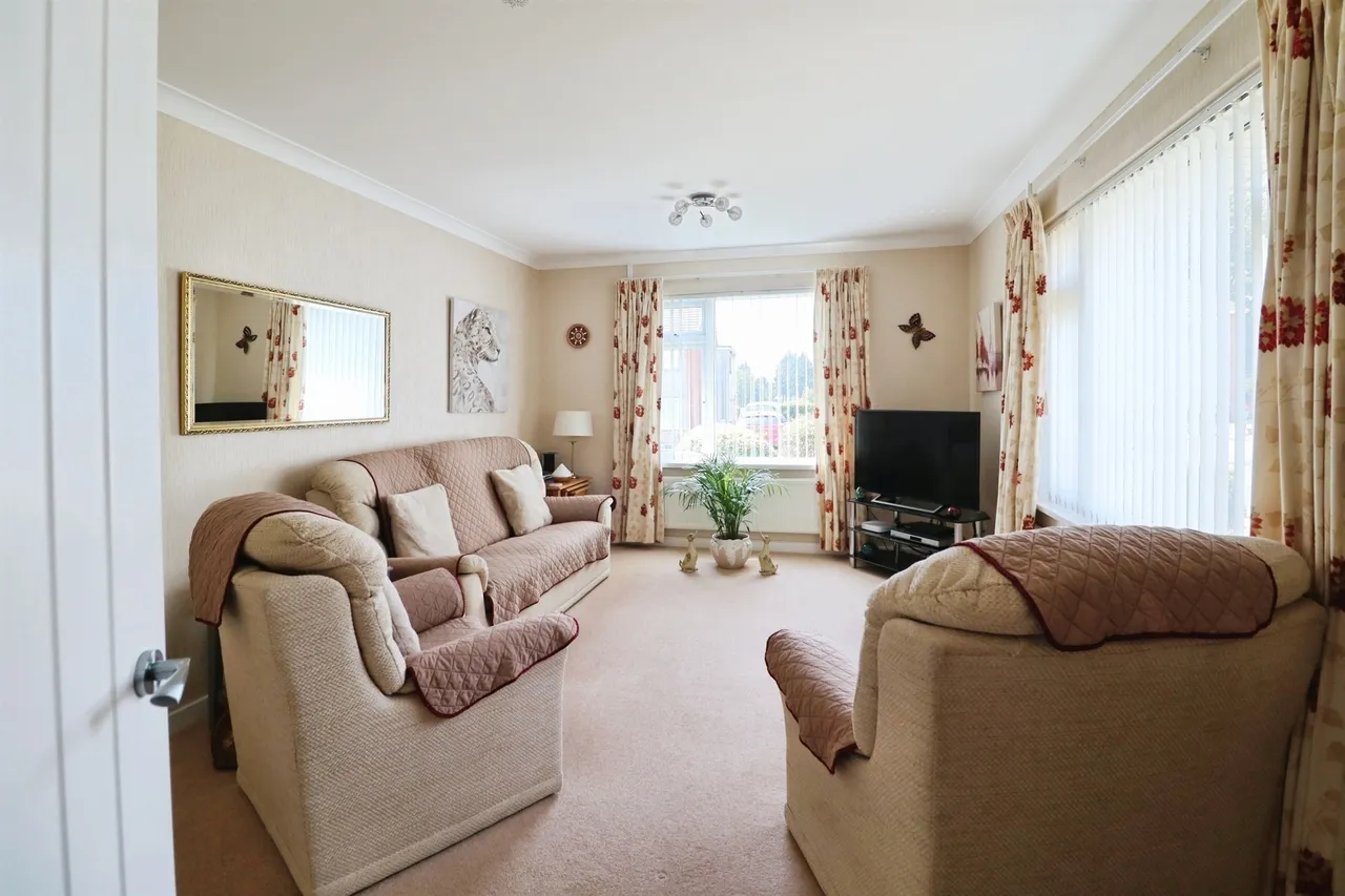 Minehead Avenue, Penarth, CF64, photo 8