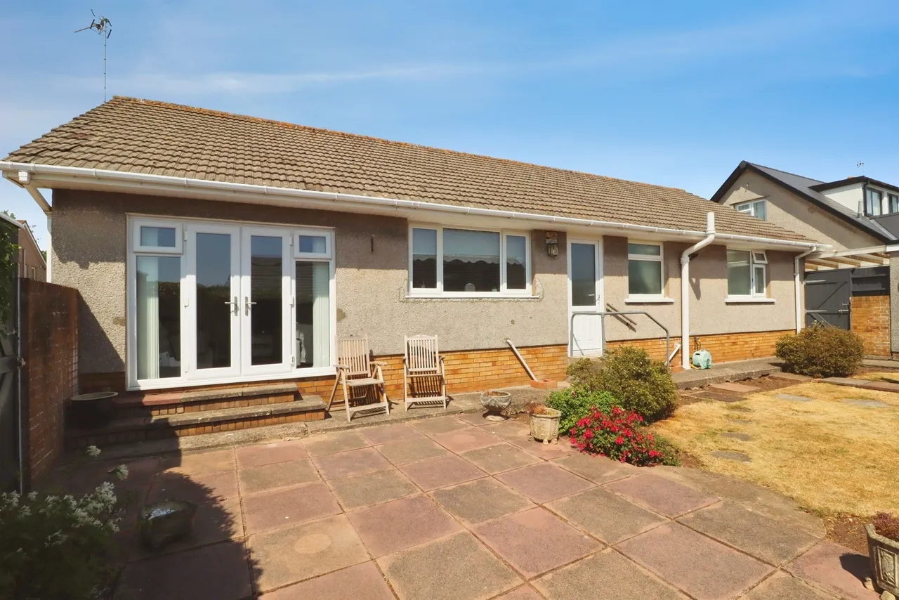 Minehead Avenue, Penarth, CF64, photo 17