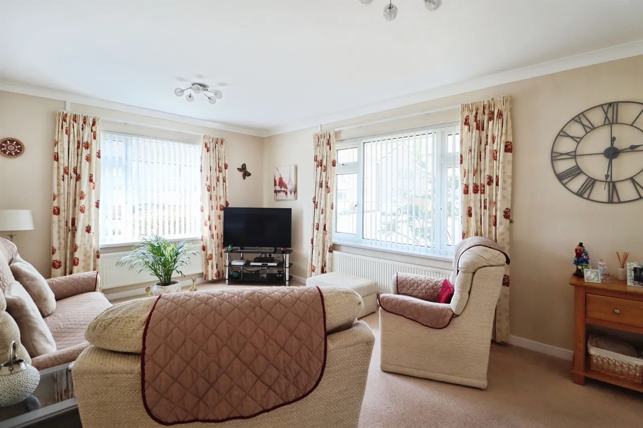 Minehead Avenue, Penarth, CF64, photo 10