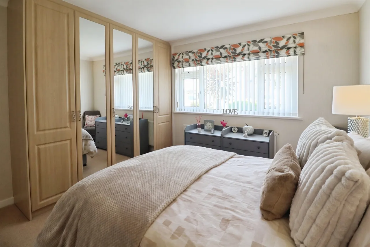 Minehead Avenue, Penarth, CF64, photo 14