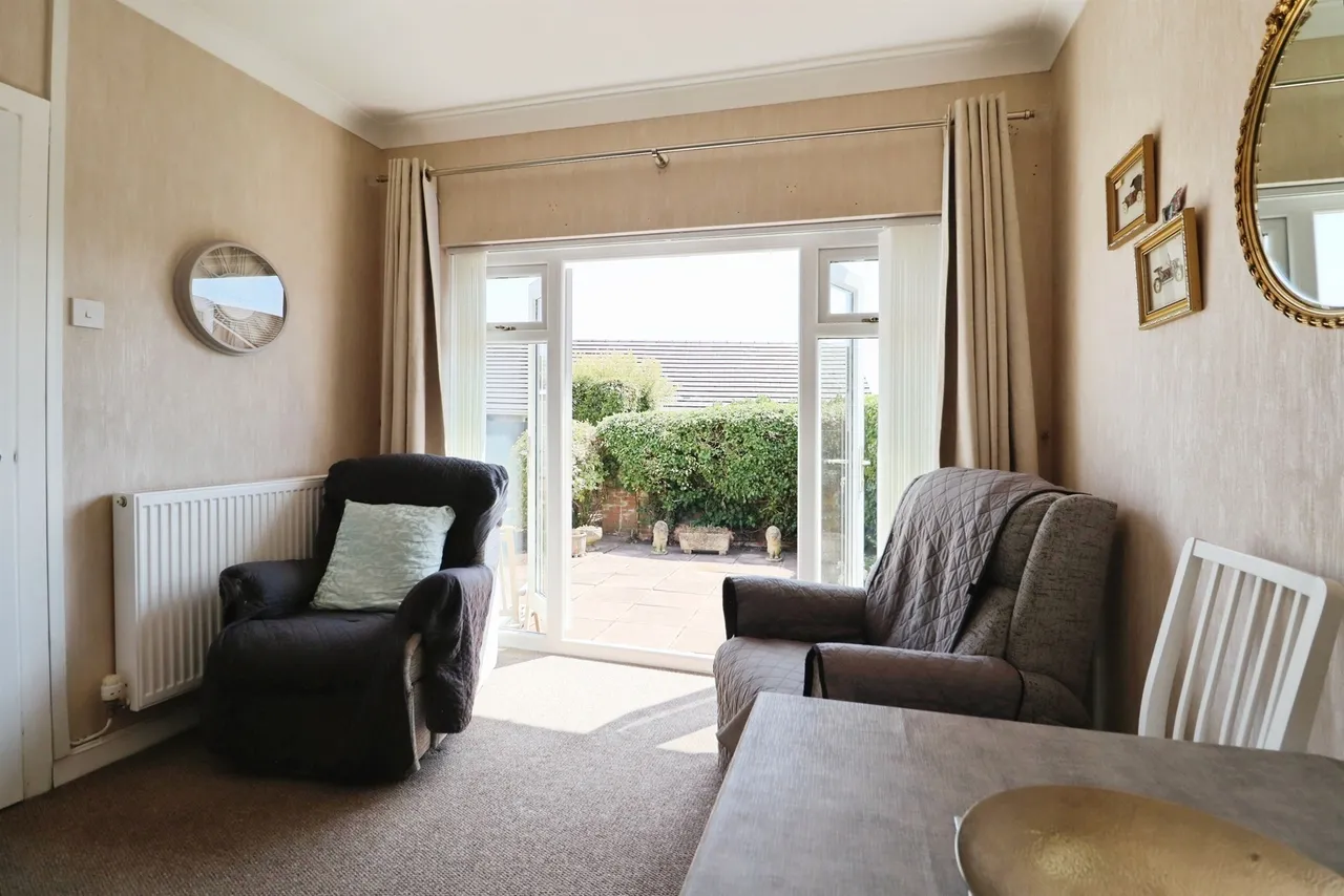 Minehead Avenue, Penarth, CF64, photo 7