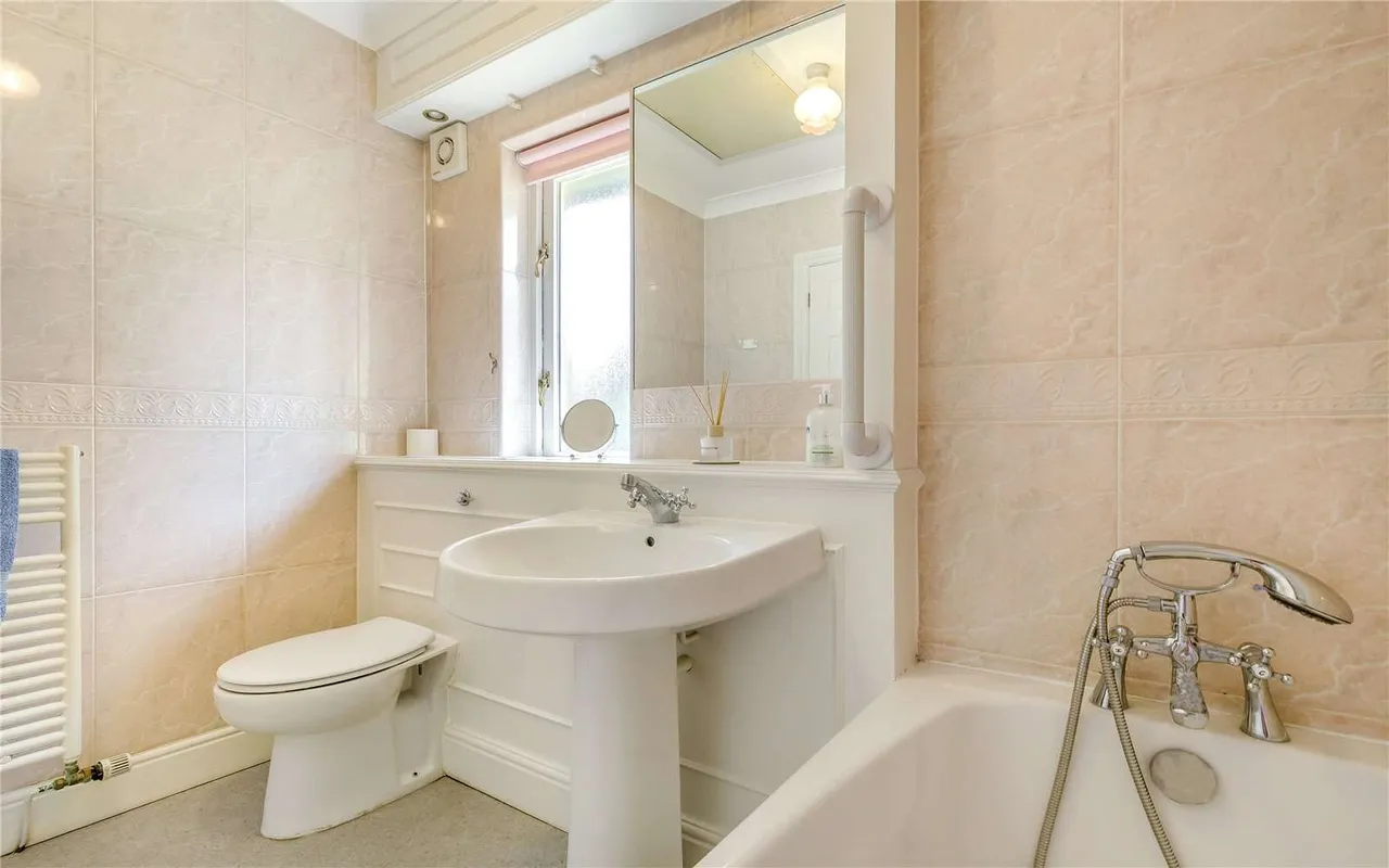 Osborne Court, Norwich, NR2, photo 9