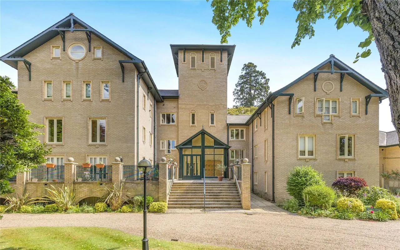 2 bed flat for sale, Osborne Court, Norwich, NR2