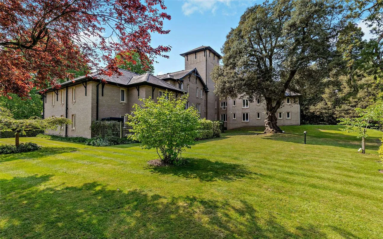 Osborne Court, Norwich, NR2, photo 12