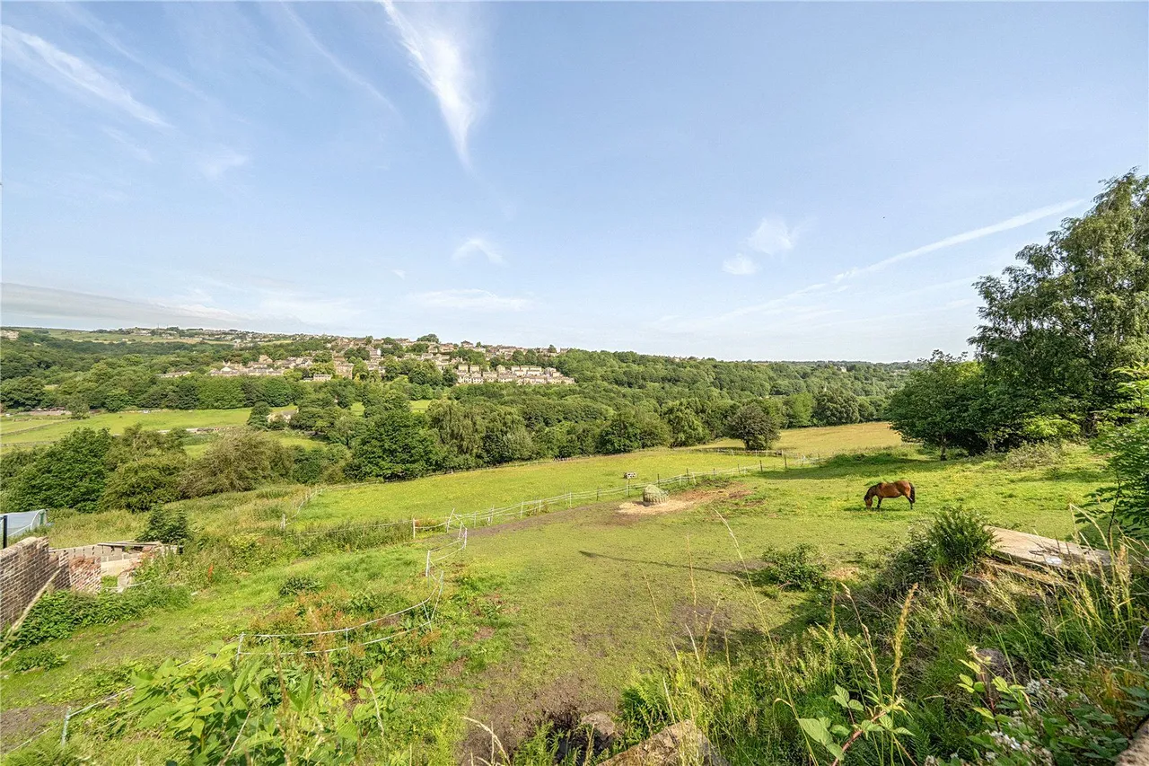 Manchester Road, Linthwaite, HD7, photo 14