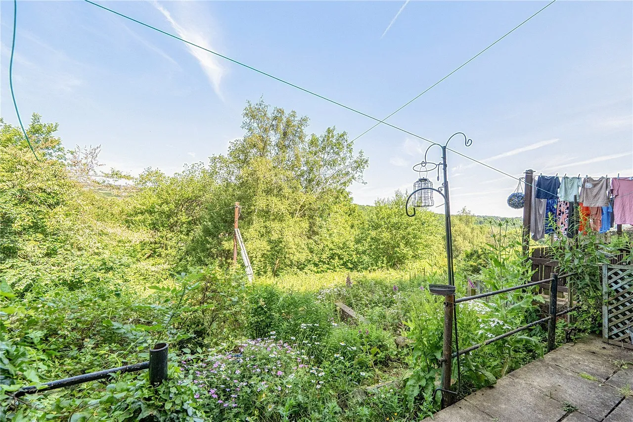 Manchester Road, Linthwaite, HD7, photo 15