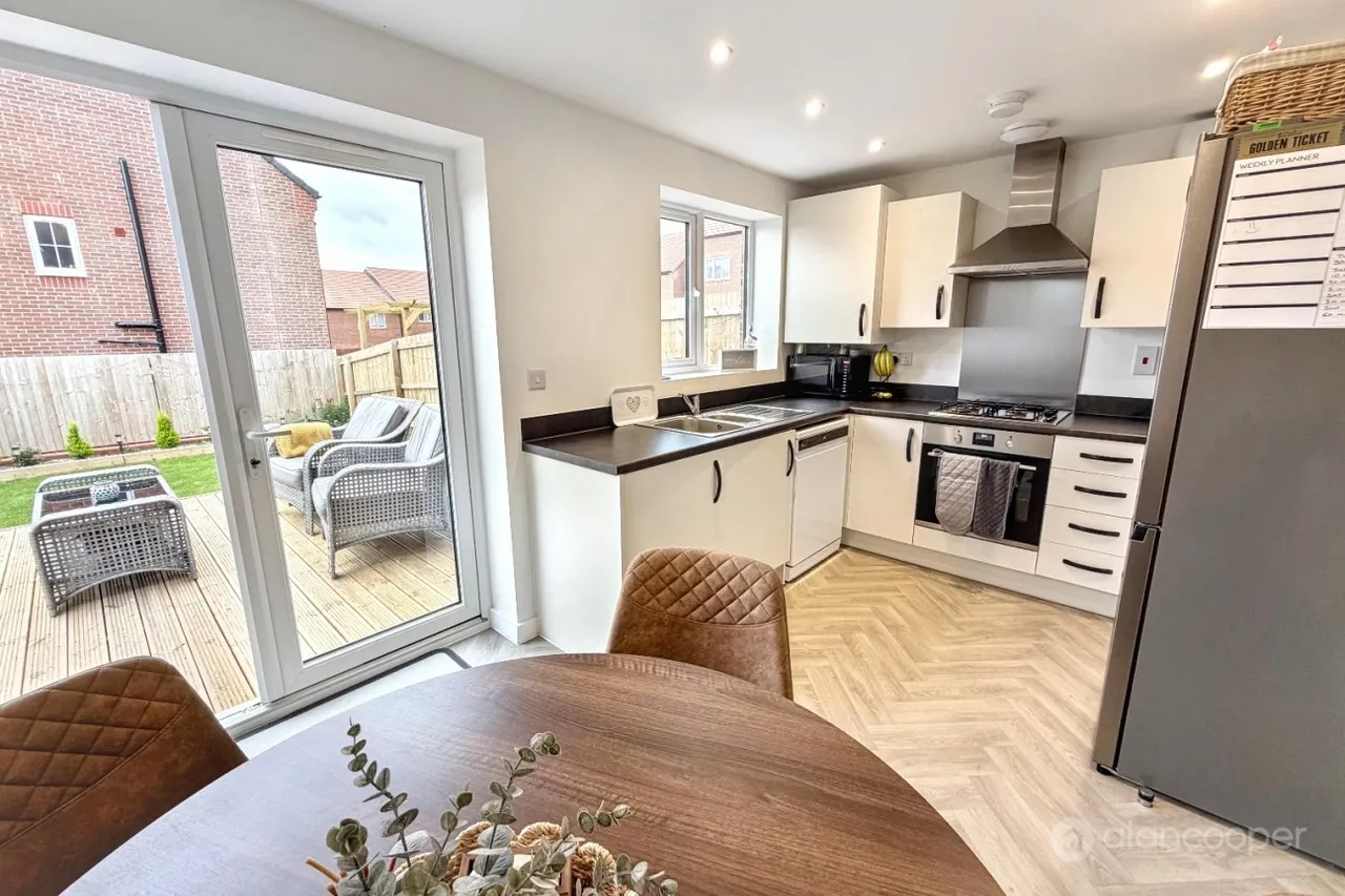 Caesar Drive, Nuneaton, CV11, photo 7