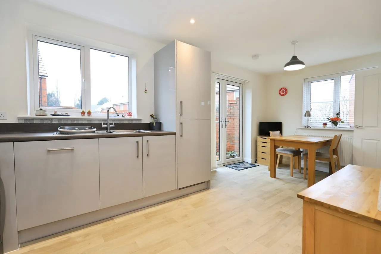 Rackfields Drive, Kidderminster, DY10, photo 7