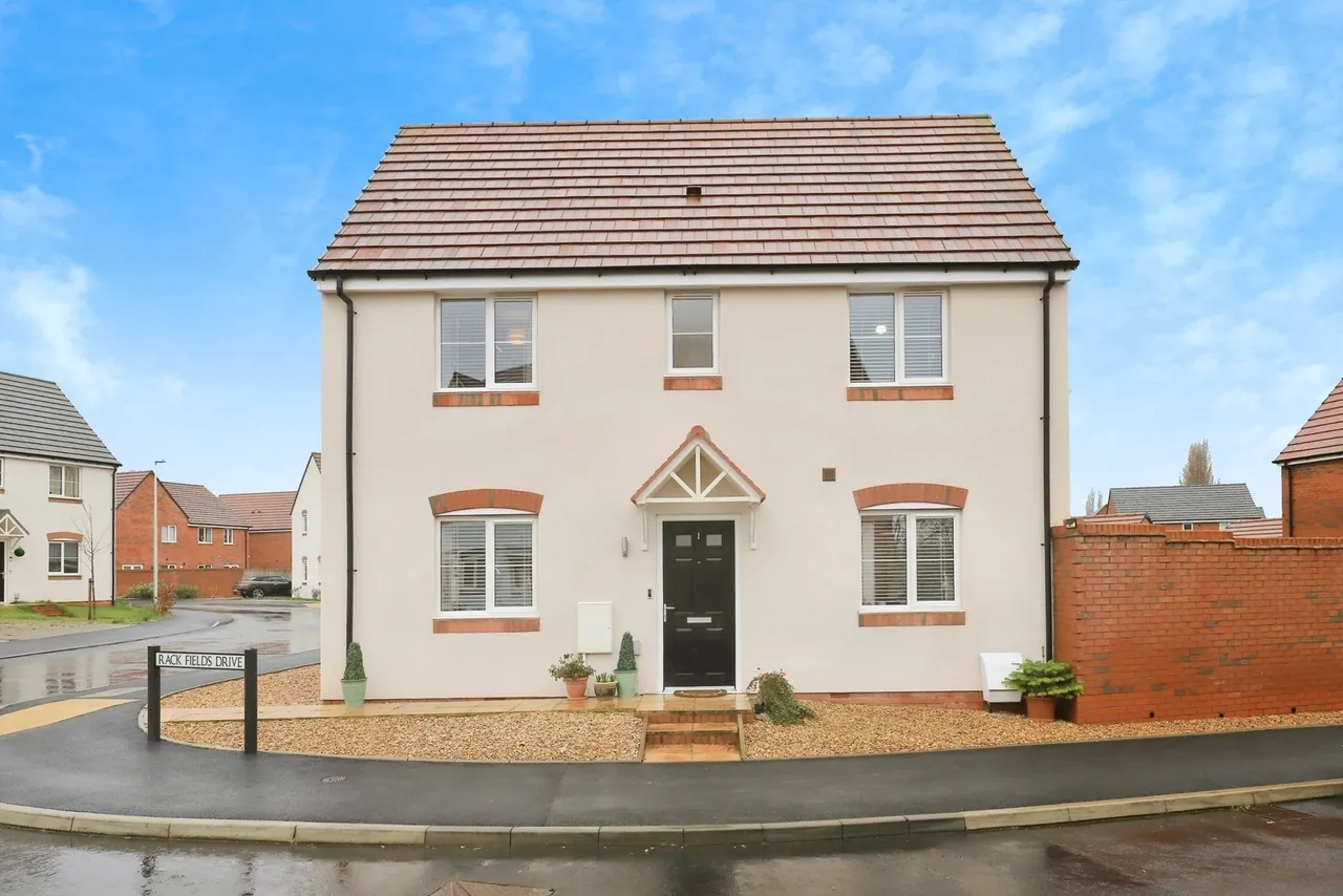 3 bed house for sale, Rackfields Drive, Kidderminster, DY10