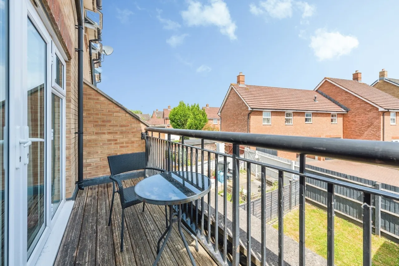 Ocotal Way, Swindon, Wiltshire, SN1, photo 17