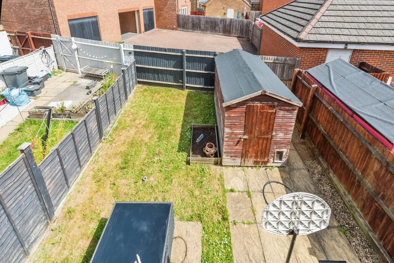 Ocotal Way, Swindon, Wiltshire, SN1, photo 16