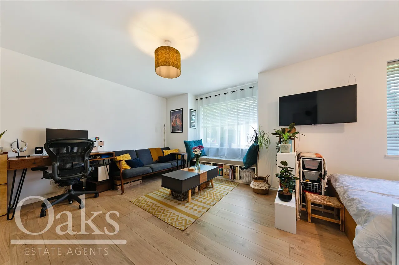 1 bed flat for sale, Doyle Road, South Norwood, SE25