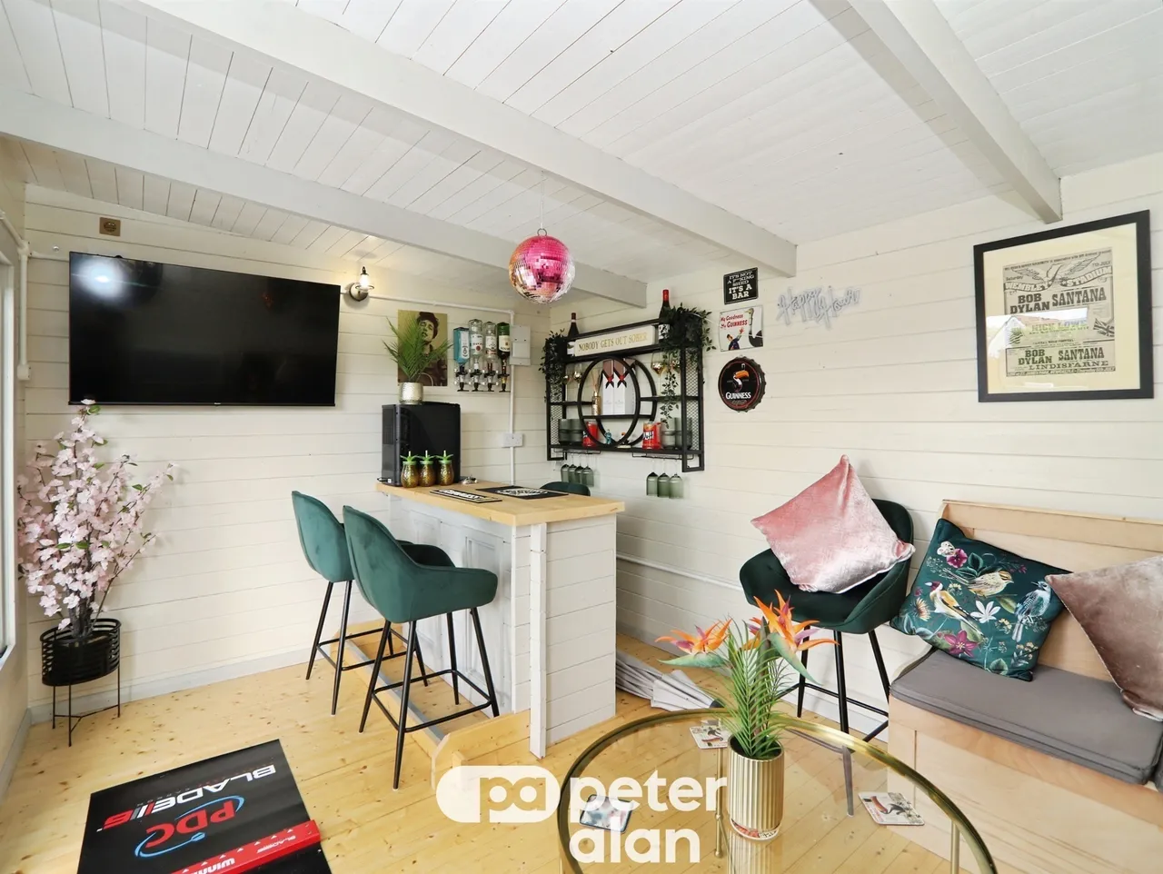 The Hollies Treharris, CF46, photo 21