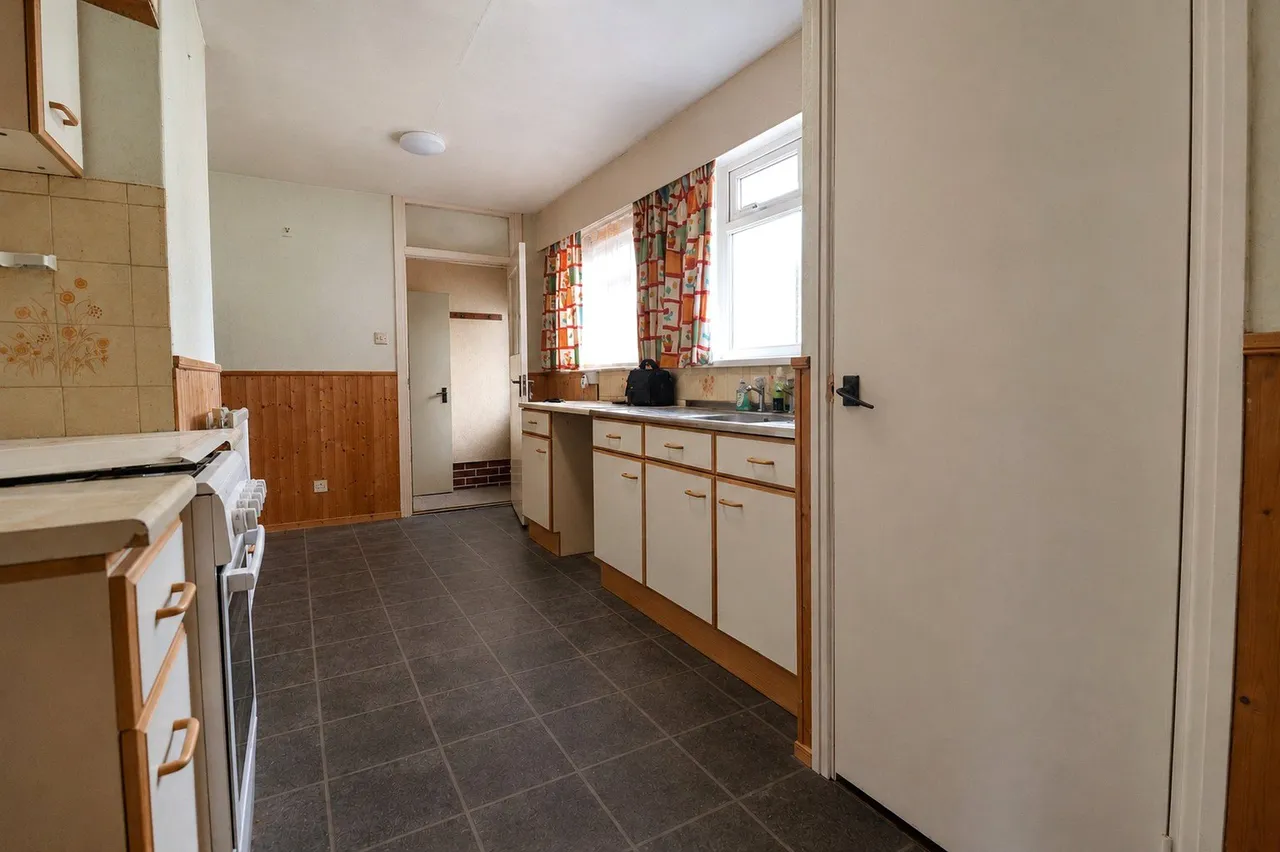 Maclins Close, South Molton, EX36, photo 4