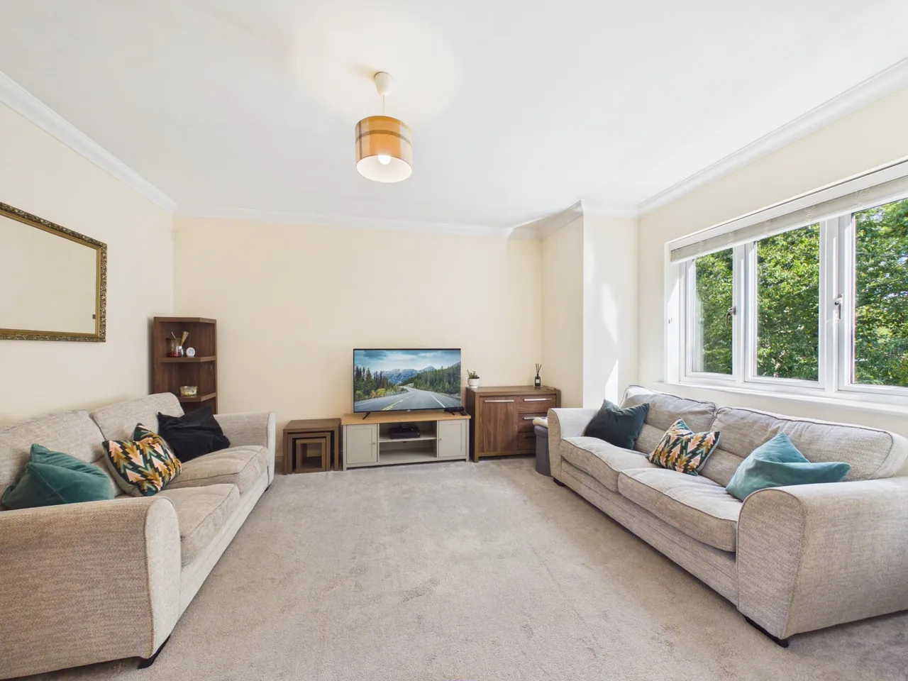 Woodruff Way, Thornhill, CF14, photo 2