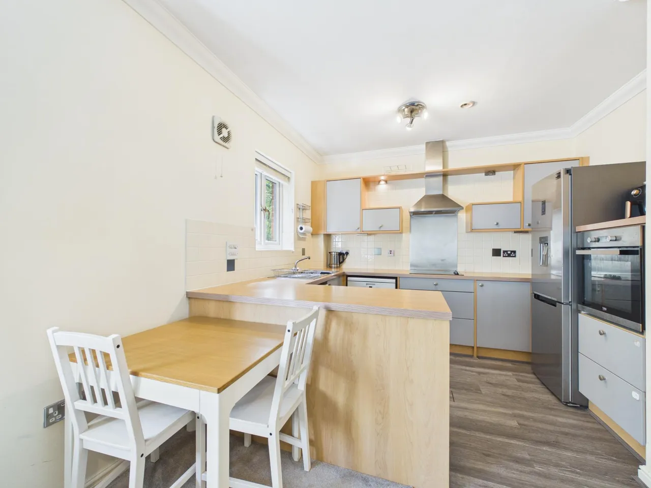 Woodruff Way, Thornhill, CF14, photo 7