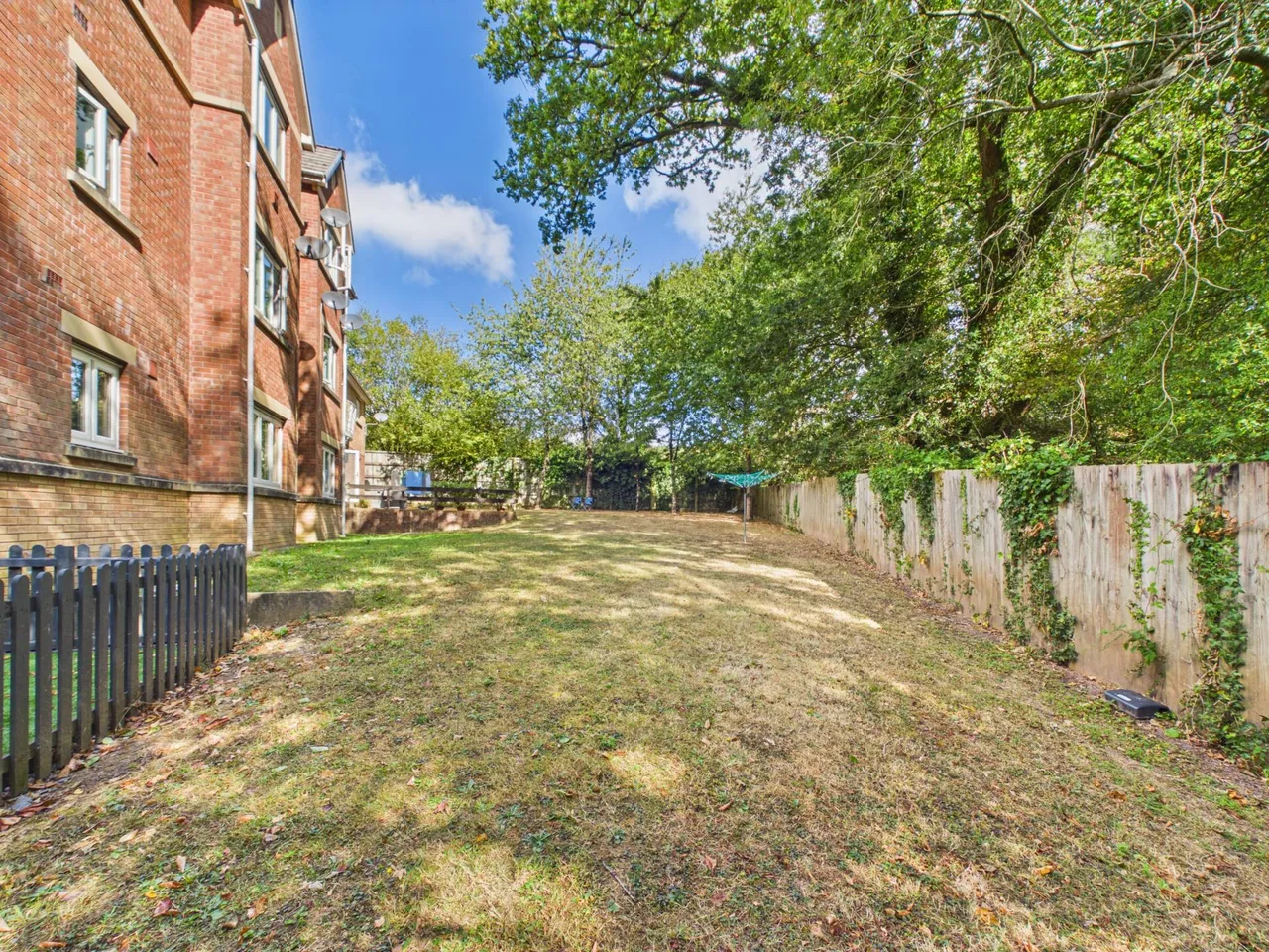 Woodruff Way, Thornhill, CF14, photo 11