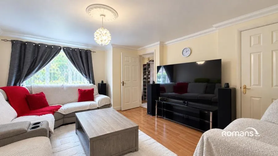 Wood End, Chineham, RG24, photo 3
