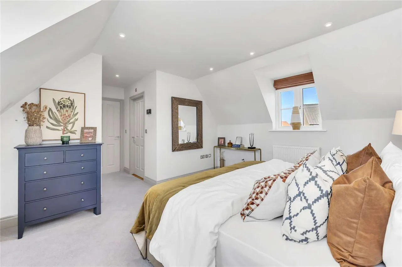 Loddon Rise, Beccles Road, Loddon, Norwich, NR14 6JD, photo 11