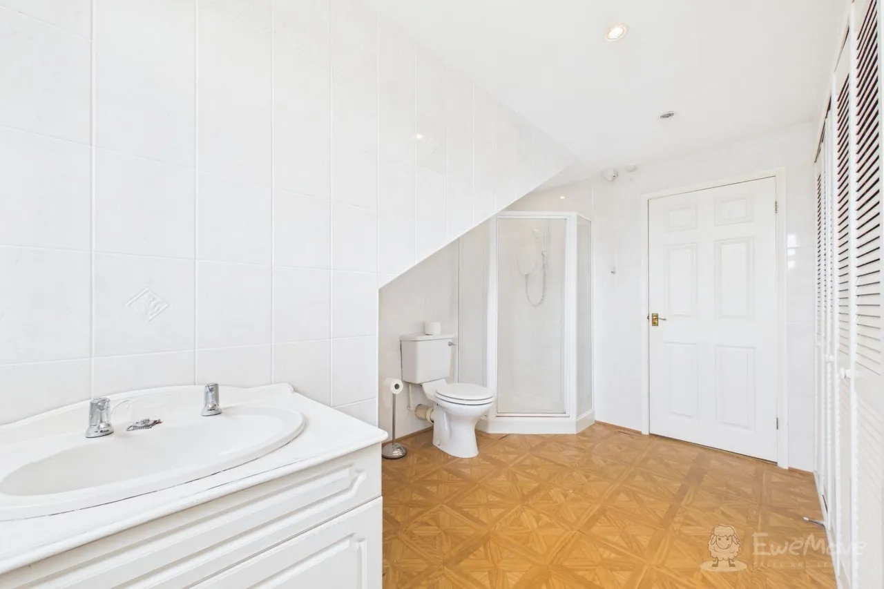 Fernfield, Hawkinge, CT18, photo 11