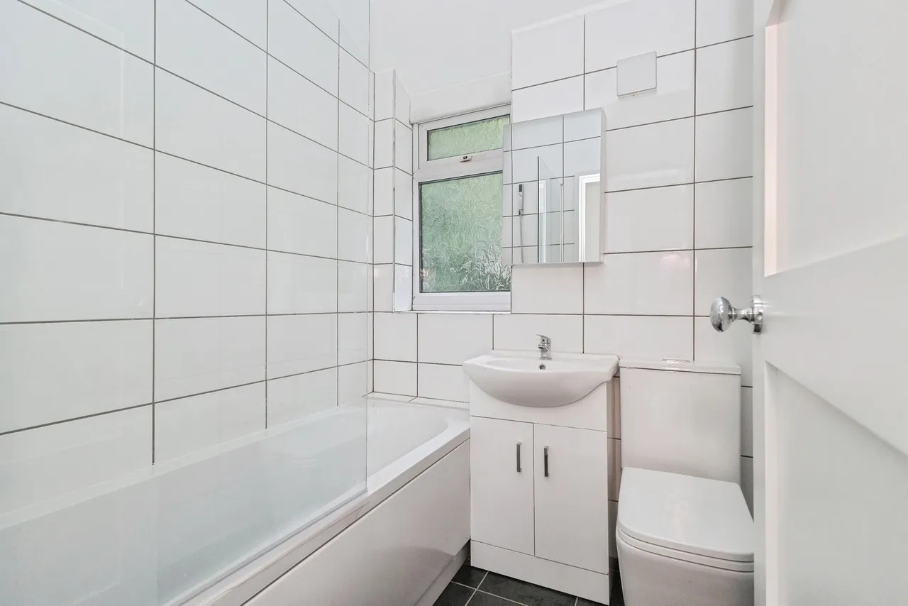 Brynorme Road, MANCHESTER, Lancashire, M8, photo 8