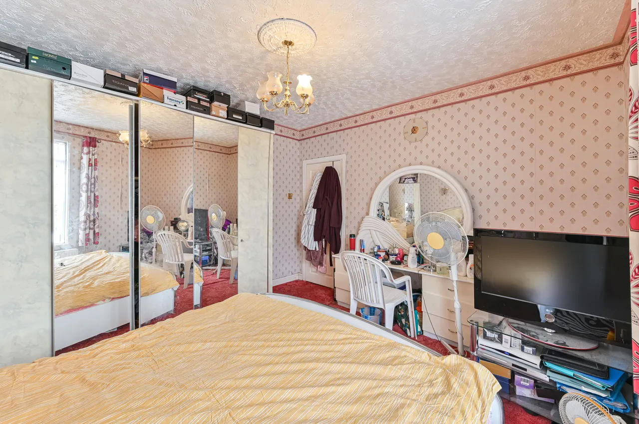 50 Llanover Road, London, photo 6