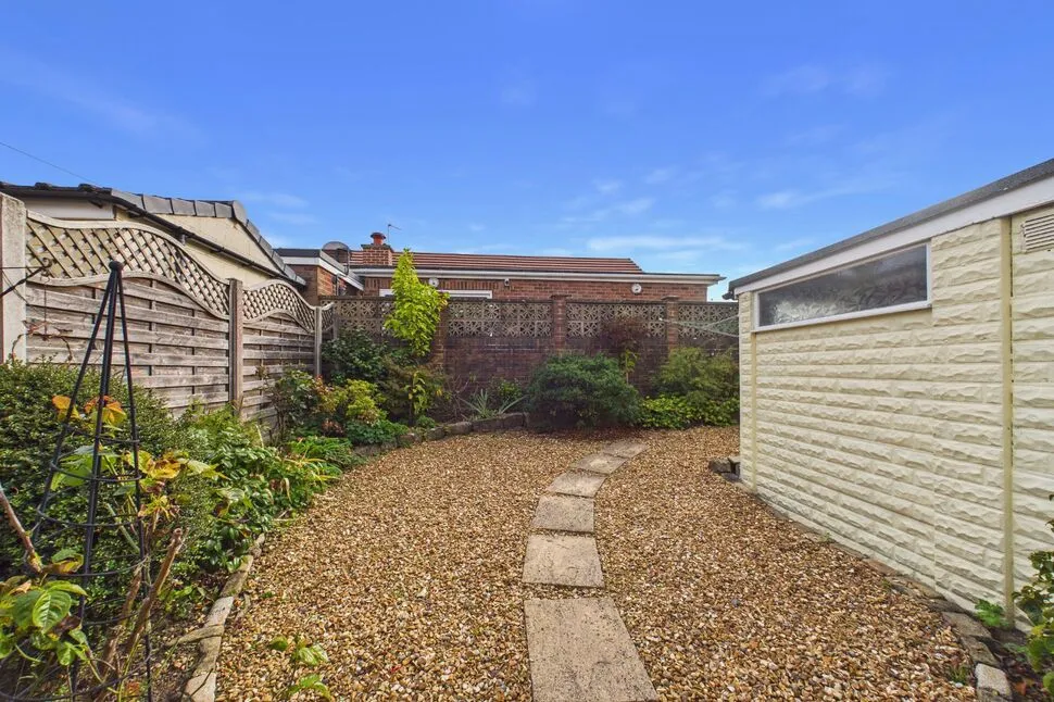 Arthursdale Drive, Scholes, LS15, photo 18