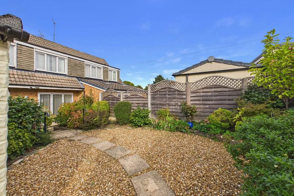Arthursdale Drive, Scholes, LS15, photo 8