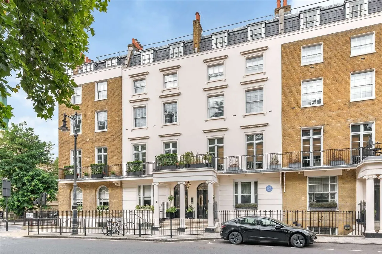 2 bed flat for sale, Eaton Square, Belgravia, SW1W