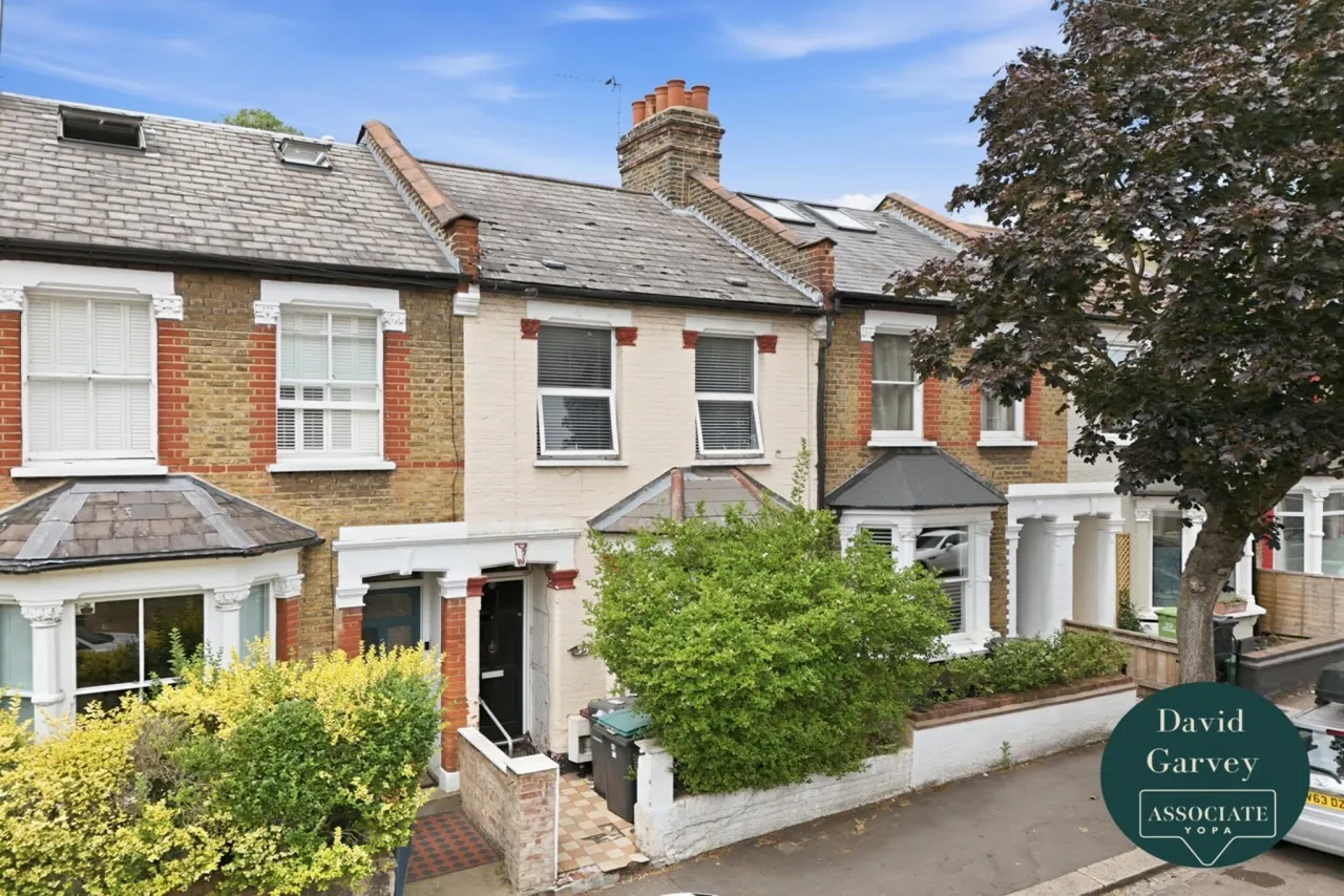 2 bed house for sale, Clonmell Road, London, N17