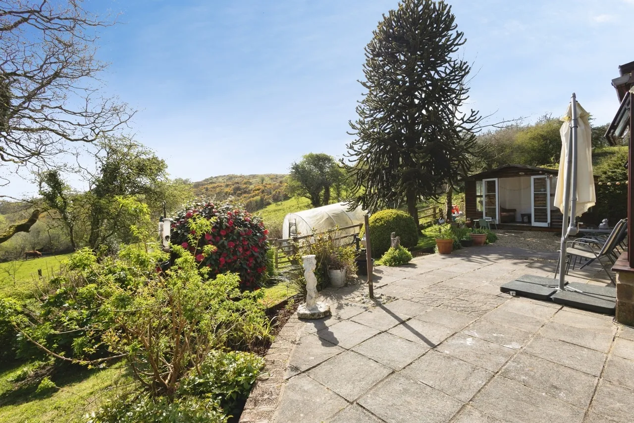 Four Roads, Kidwelly, SA17, photo 2