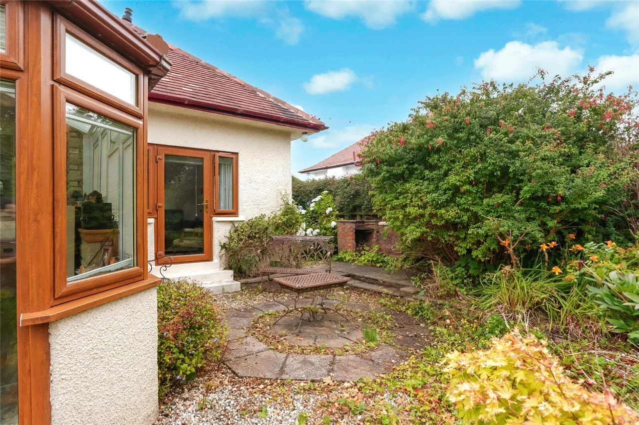 Ashgrove Road, Kilwinning, North Ayrshire, KA13, photo 14