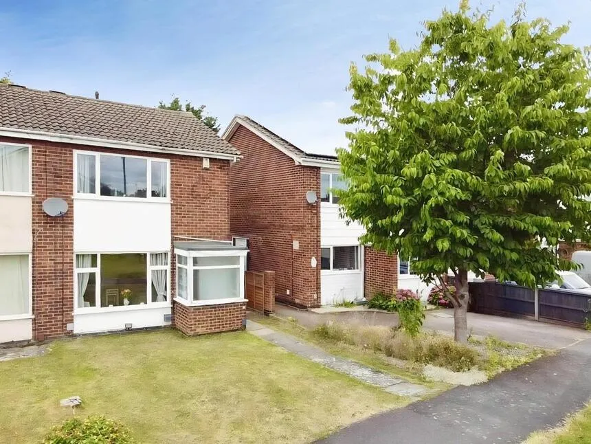2 bed house for sale — Glenbarr Close, Hinckley, Leicestershire, LE10