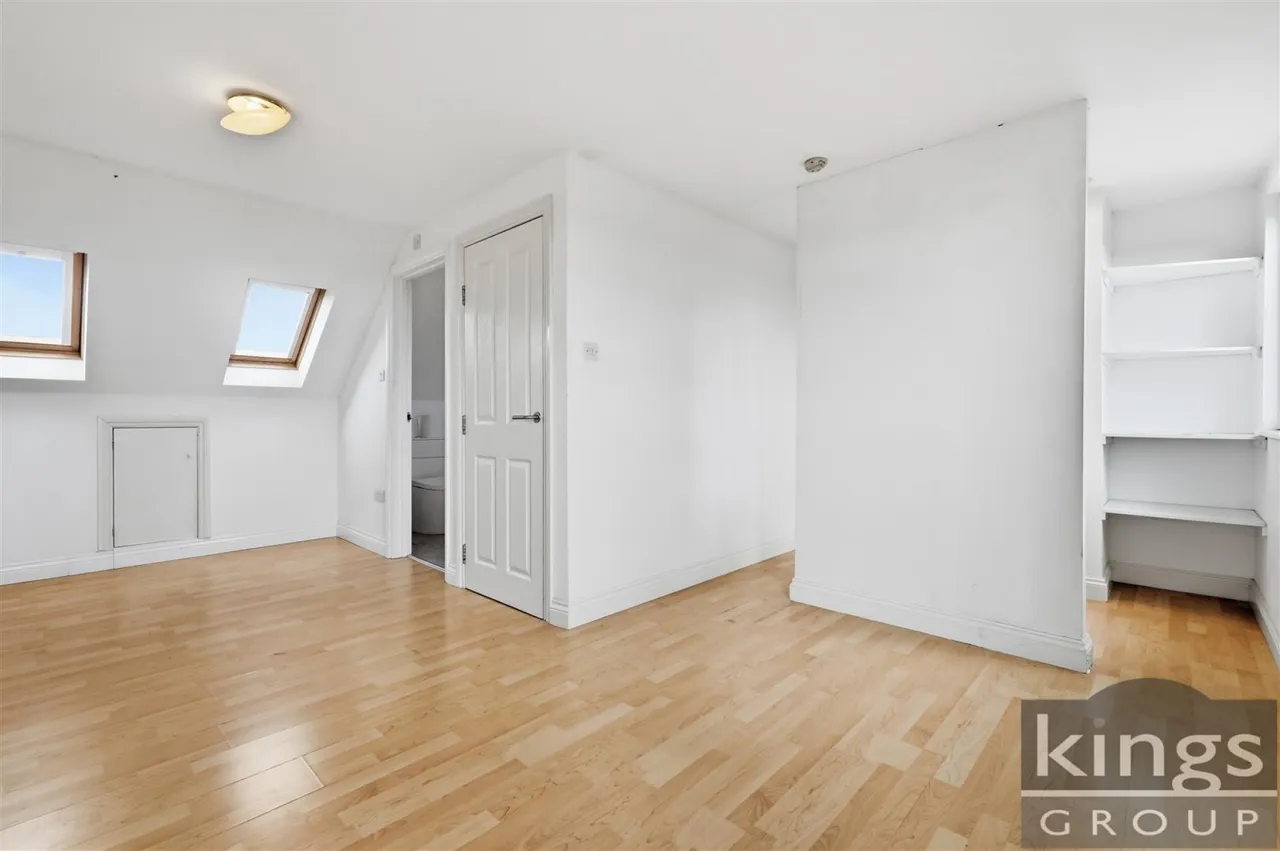 Perry Mead, Enfield, photo 10