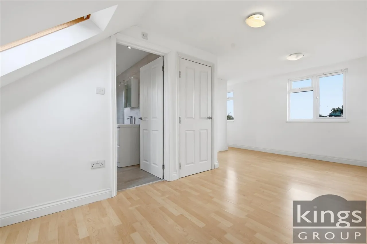 Perry Mead, Enfield, photo 9
