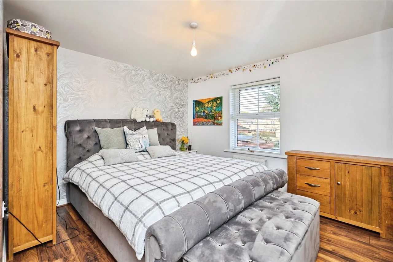 Snowberry Road, Newport, PO30, photo 13