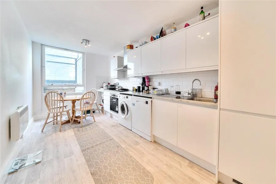 Bramlands Close, London, SW11, photo 4