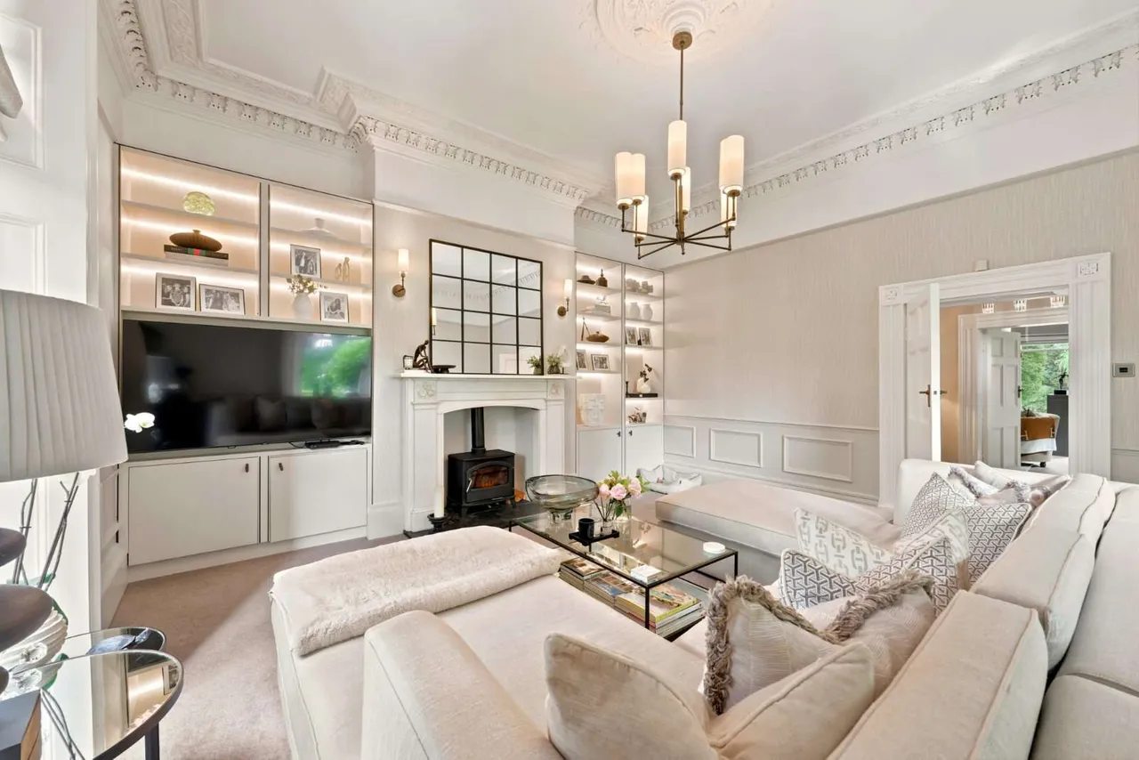 Walton Road, Stockton Heath, Cheshire, WA4 6NS, photo 3