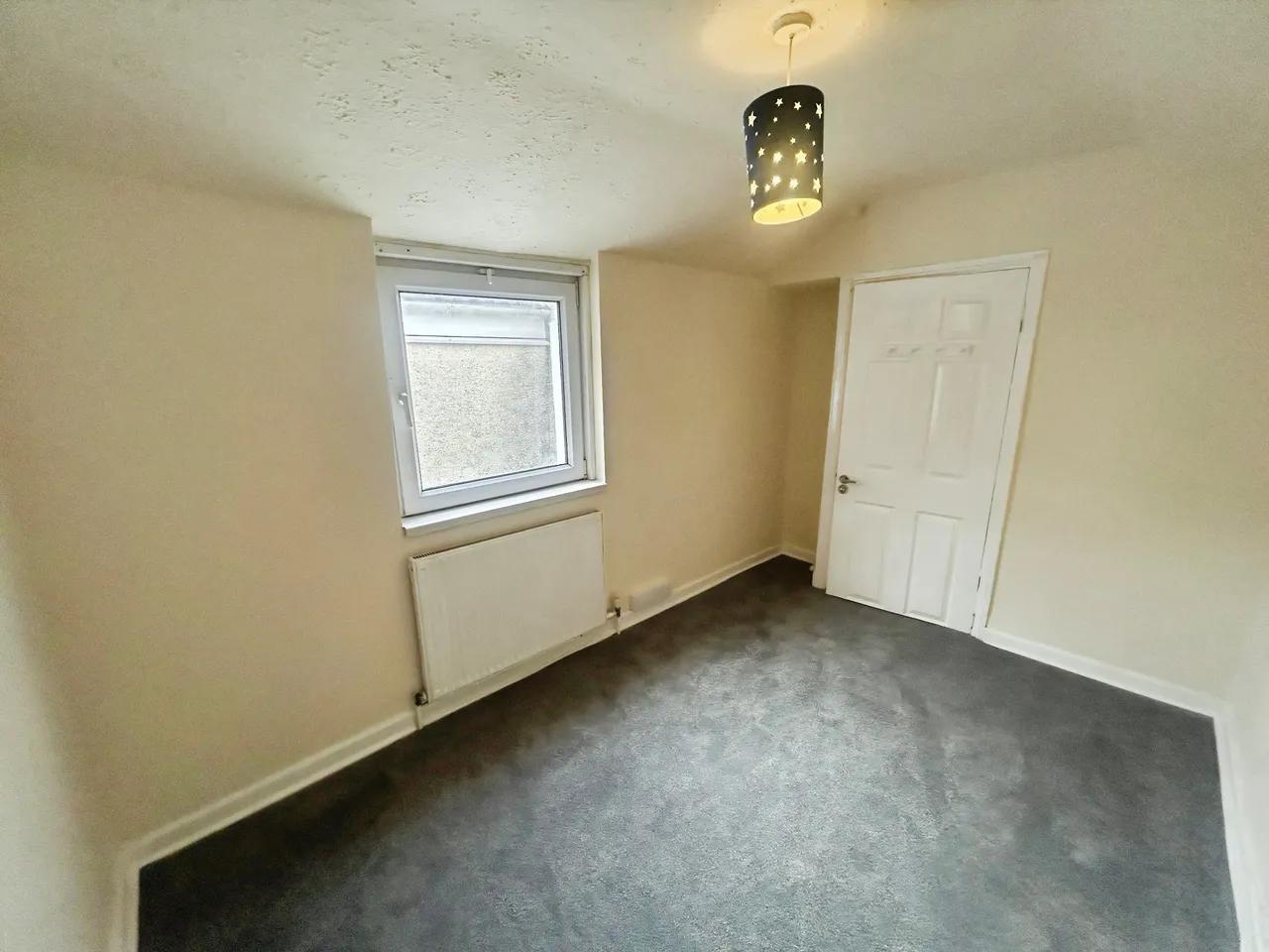 King Street, Neath, SA11, photo 12