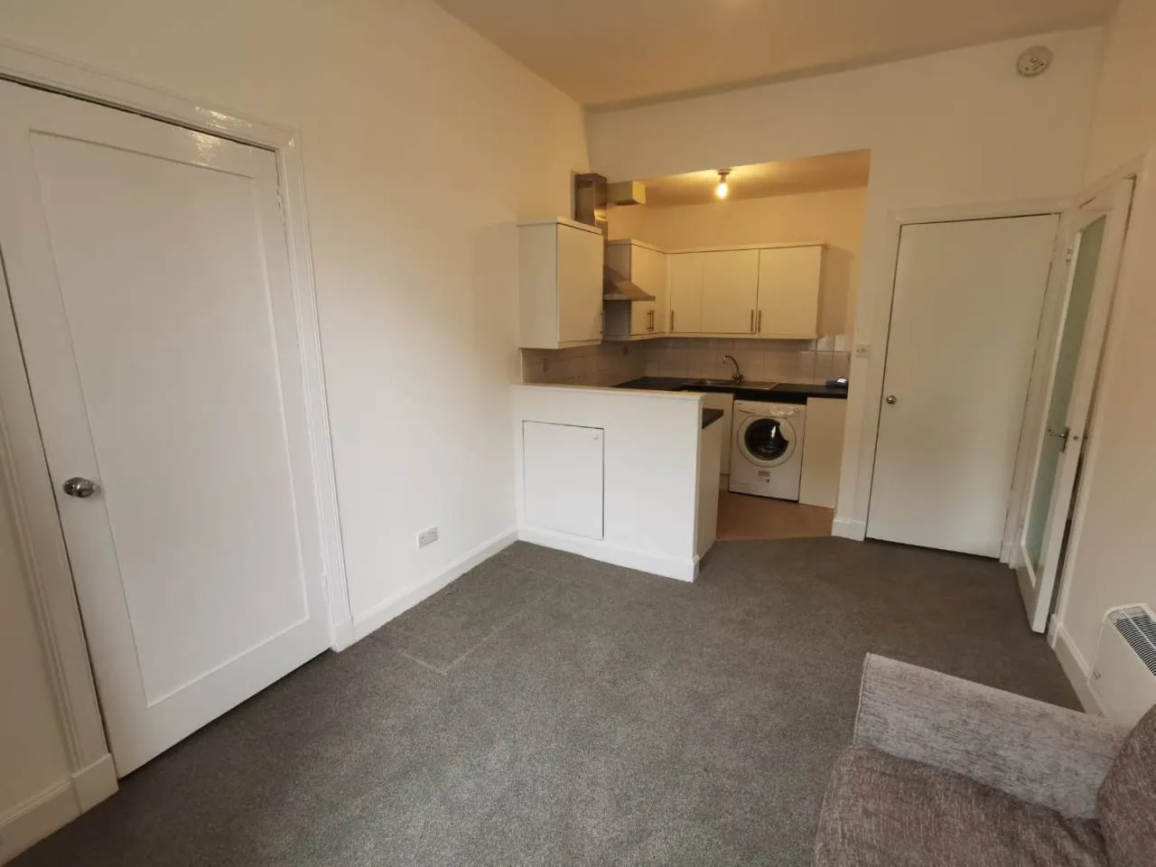 Downfield Place, Edinburgh, EH11 2EH, photo 3